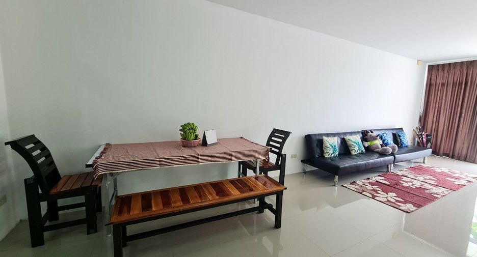 For rent 2 bedrooms townhouse in Thalang, Phuket