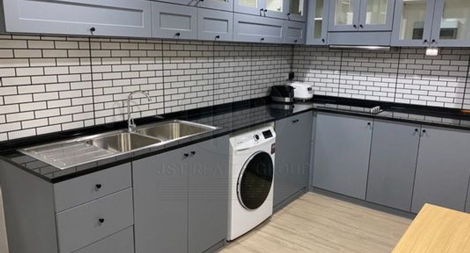 For rent and for sale 2 bedrooms condo in Chatuchak, Bangkok