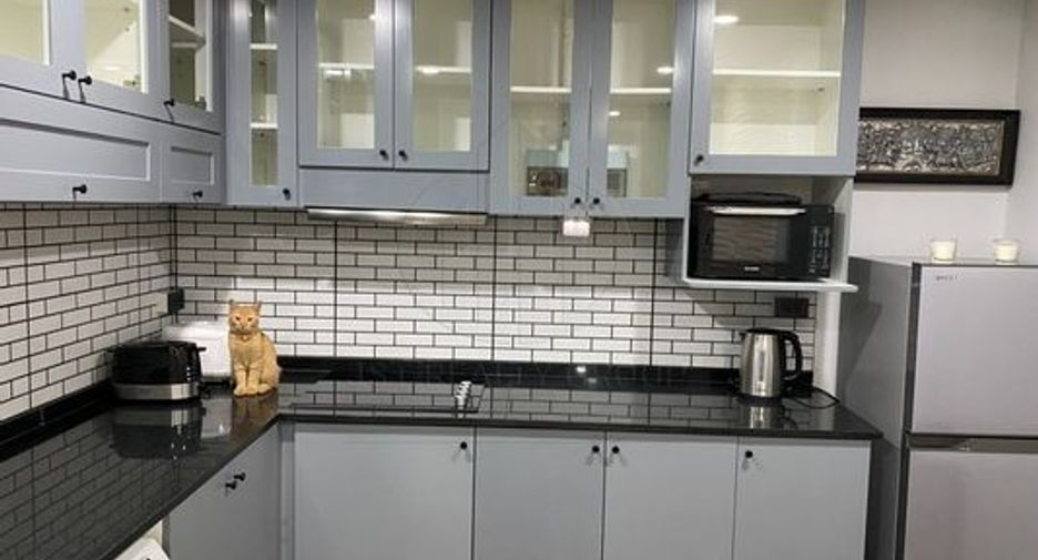For rent and for sale 2 bedrooms condo in Chatuchak, Bangkok