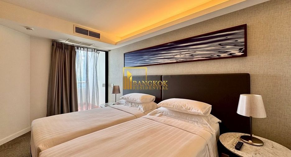 For rent 3 bedrooms serviced apartment in Yan Nawa, Bangkok