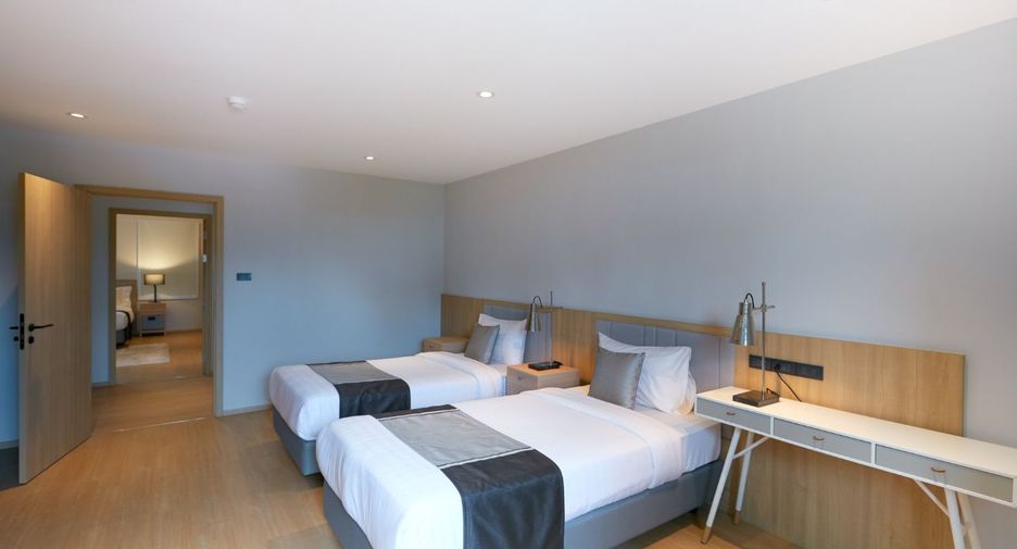 For rent 3 bedrooms apartment in Watthana, Bangkok