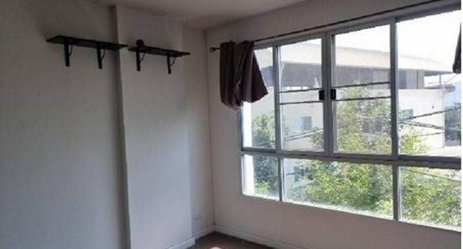 Apartment zum Kauf mit Studio in Yan Nawa, Bangkok