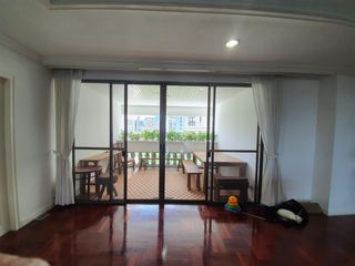 出租 4 卧室 公寓式住宅 在 Khlong Toei, 曼谷