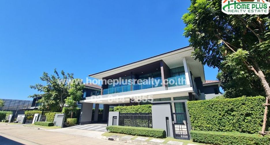 For sale 5 bedrooms house in Bang Kapi, Bangkok