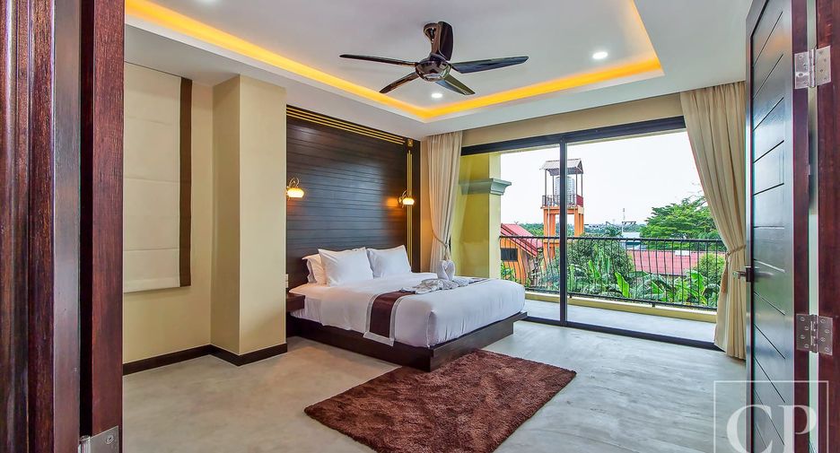 For rent 3 bedrooms apartment in Mueang Phuket, Phuket