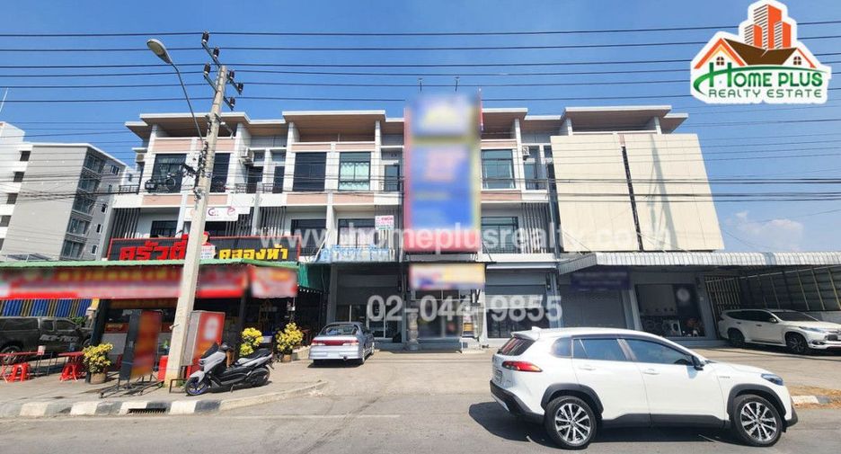 For sale 3 Beds retail Space in Khlong Luang, Pathum Thani