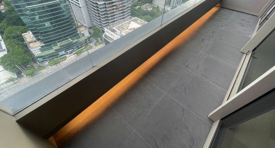For rent 2 ベッドルーム condo in Sathon, Bangkok