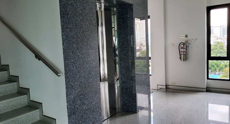 For sale office in Huai Khwang, Bangkok