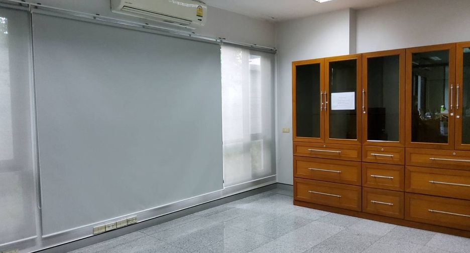 For sale office in Huai Khwang, Bangkok