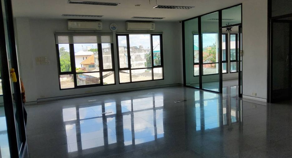 For sale office in Huai Khwang, Bangkok