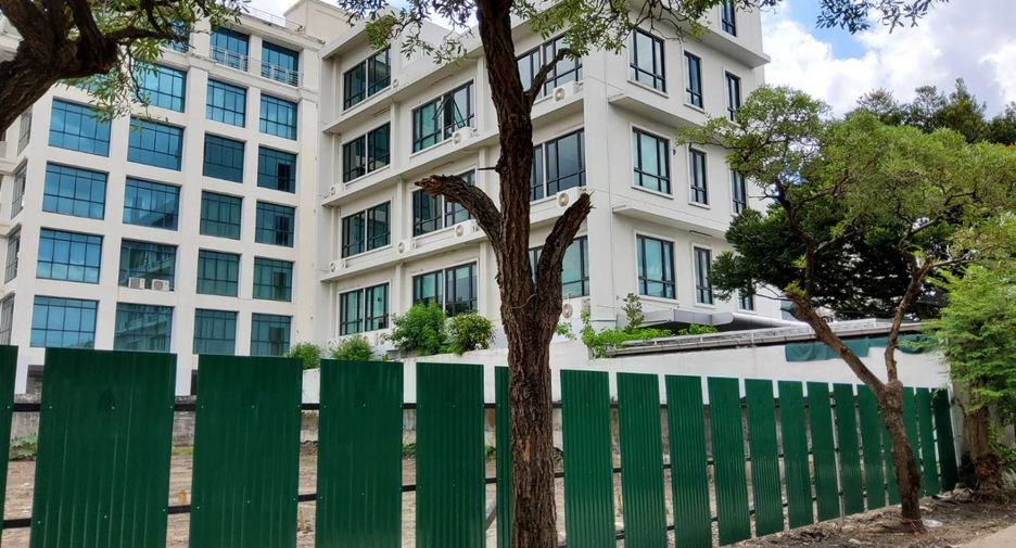 For sale office in Huai Khwang, Bangkok