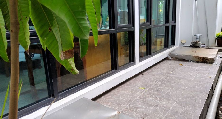 For sale office in Huai Khwang, Bangkok