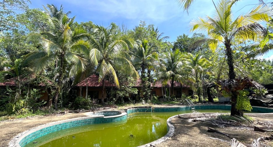 For sale 20 Beds retail Space in Takua Pa, Phang Nga
