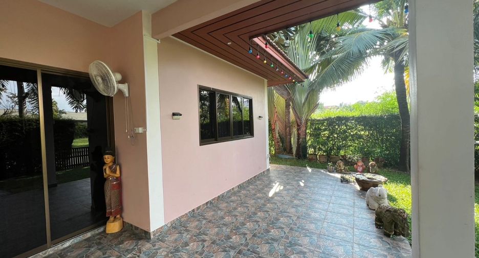 À vendre 2 chambres villa à Mueang Rayong, Rayong