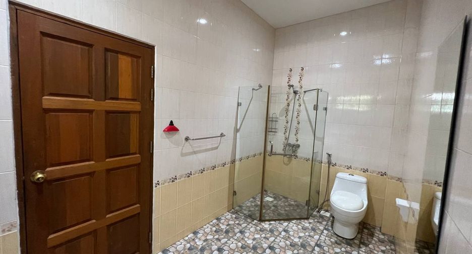 À vendre 2 chambres villa à Mueang Rayong, Rayong