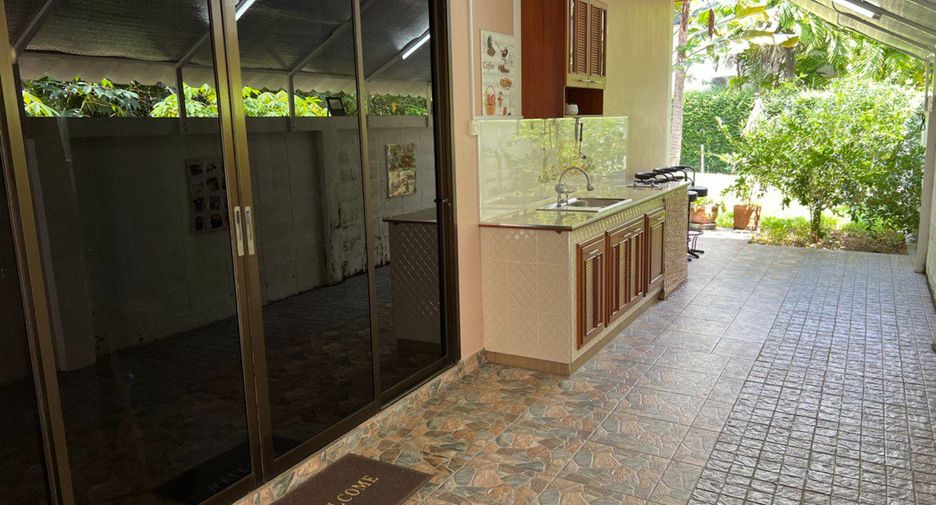 À vendre 2 chambres villa à Mueang Rayong, Rayong