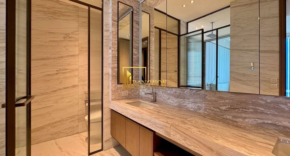 Wohnung zur Miete mit 2 Zimmer in Pathum Wan, Bangkok
