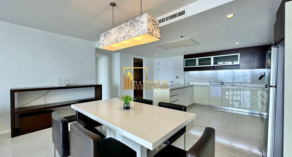 For rent 3 bedrooms condo in Sathon, Bangkok