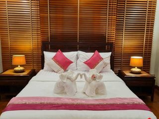 For rent 4 bedrooms villa in Mueang Phuket, Phuket