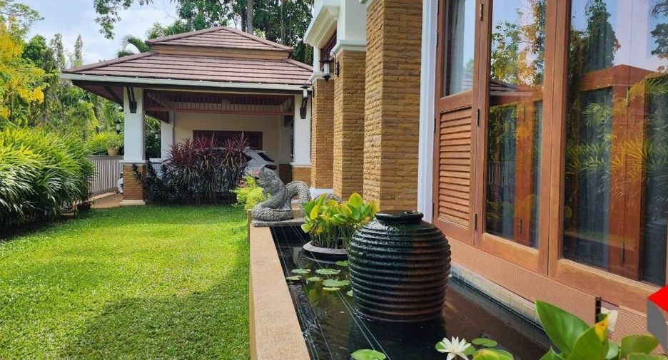 For rent 4 bedrooms villa in Mueang Phuket, Phuket