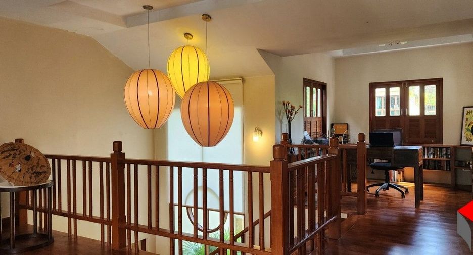 For rent 4 bedrooms villa in Mueang Phuket, Phuket