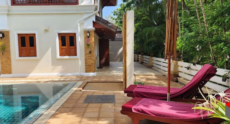 For rent 4 bedrooms villa in Mueang Phuket, Phuket