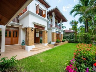 For rent 4 bedrooms villa in Mueang Phuket, Phuket