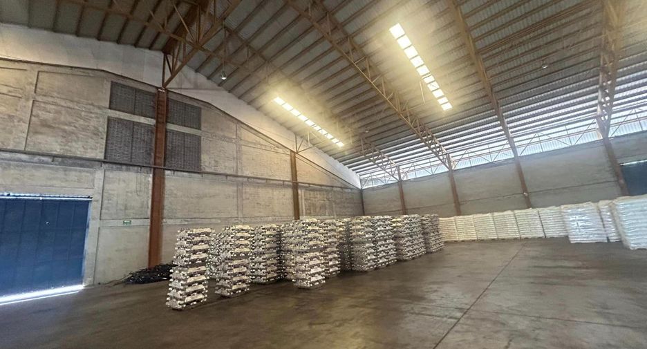 For rent 1 bed warehouse in Si Racha, Chonburi