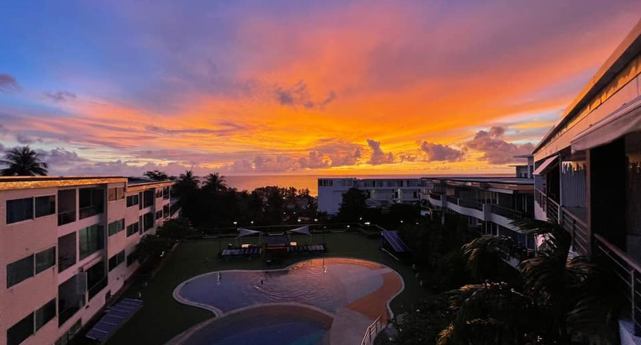 For sale 2 bedrooms apartment in Mueang Phuket, Phuket