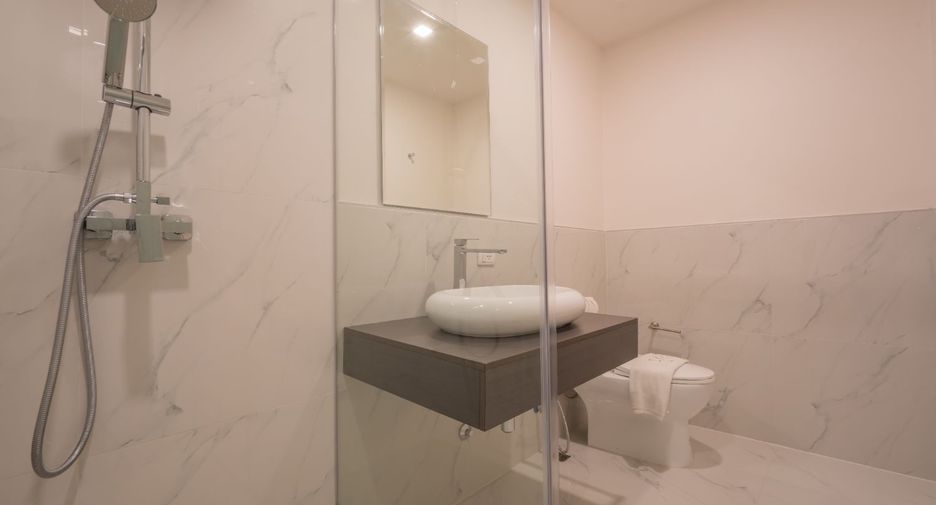For sale 2 bedrooms apartment in Mueang Phuket, Phuket