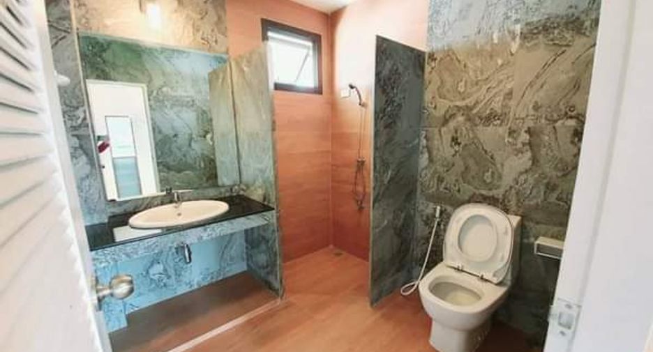 For rent 3 bedrooms house in Hang Dong, Chiang Mai