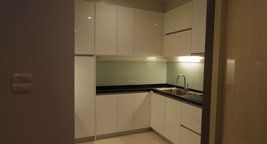 À louer 1 chambre condo à Khlong Toei, Bangkok