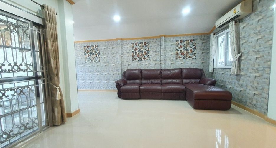 For sale 3 bedrooms house in Bang Lamung, Chonburi