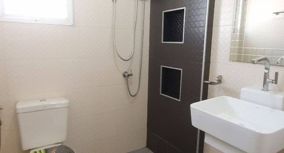 For sale 3 bedrooms house in Bang Lamung, Chonburi