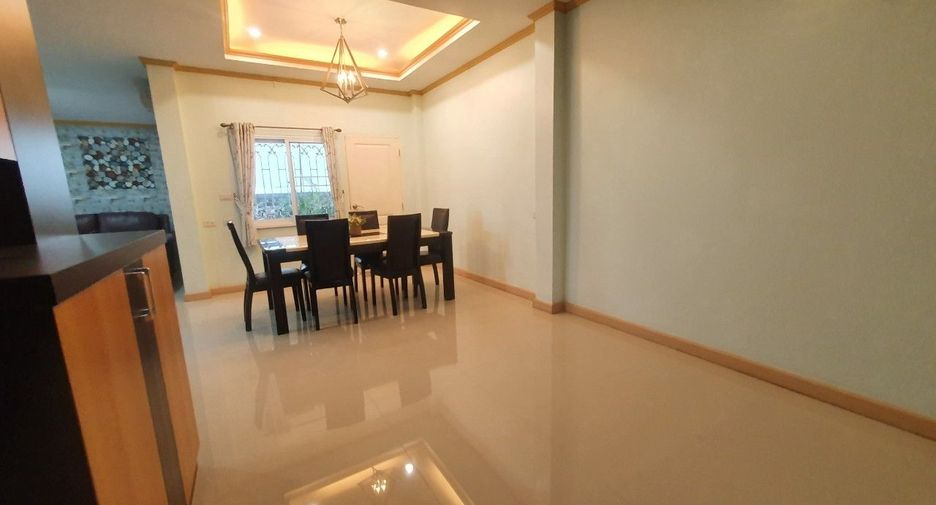 For sale 3 bedrooms house in Bang Lamung, Chonburi