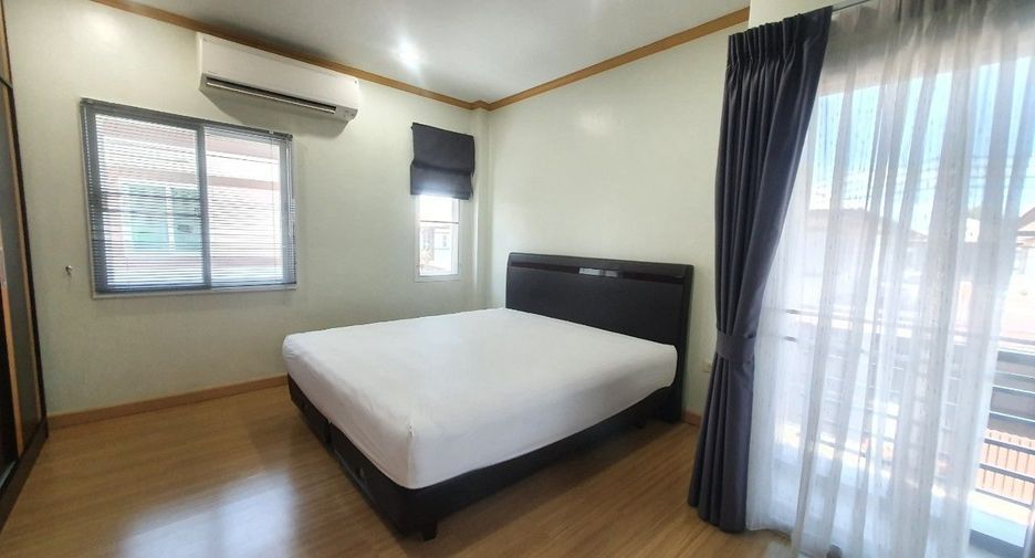 For sale 3 bedrooms house in Bang Lamung, Chonburi