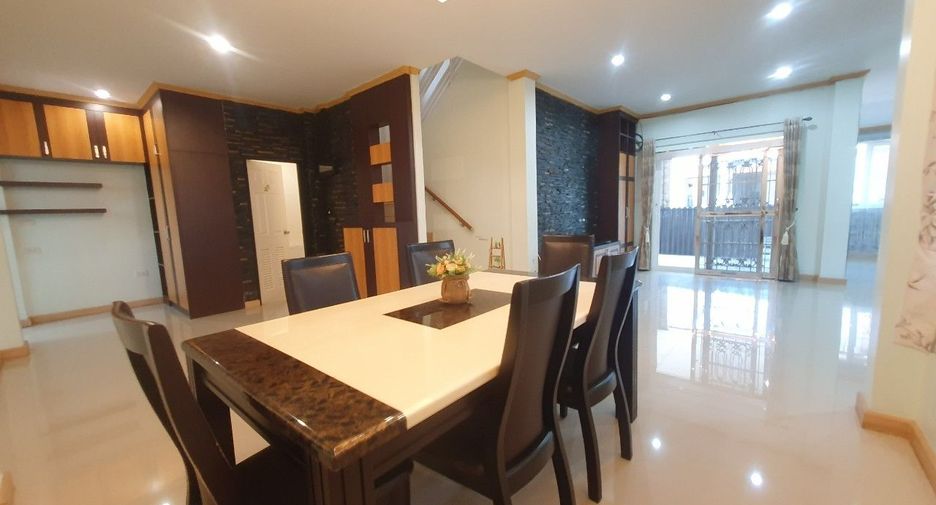 For sale 3 bedrooms house in Bang Lamung, Chonburi