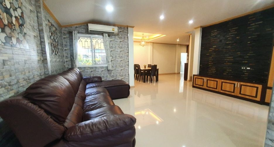 For sale 3 bedrooms house in Bang Lamung, Chonburi