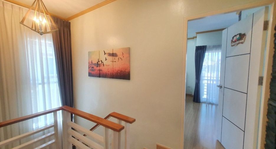 For sale 3 bedrooms house in Bang Lamung, Chonburi