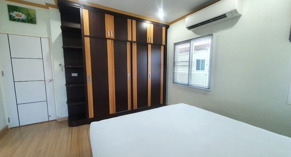 For sale 3 bedrooms house in Bang Lamung, Chonburi