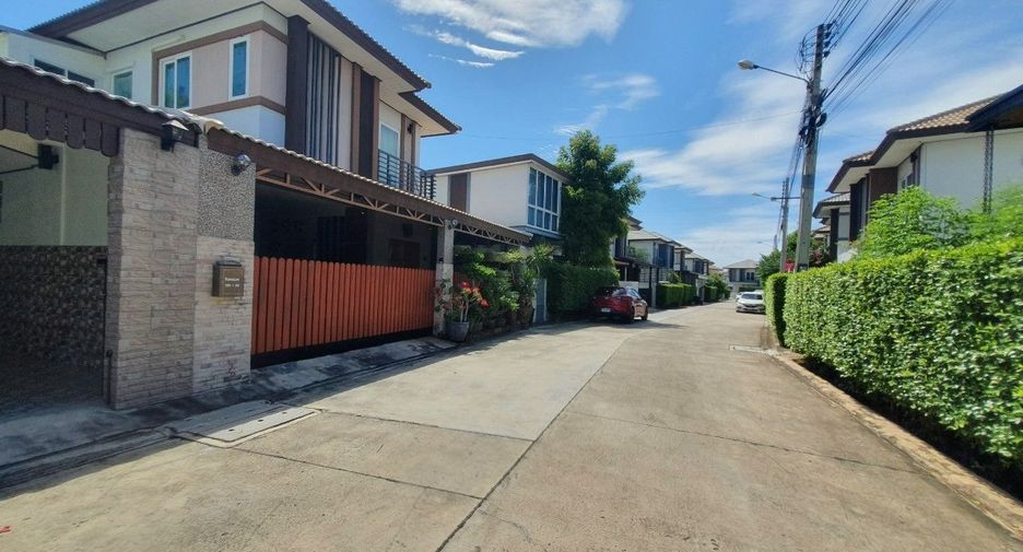 For sale 3 bedrooms house in Bang Lamung, Chonburi