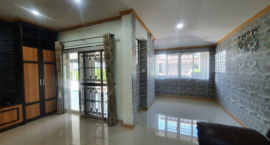 For sale 3 bedrooms house in Bang Lamung, Chonburi