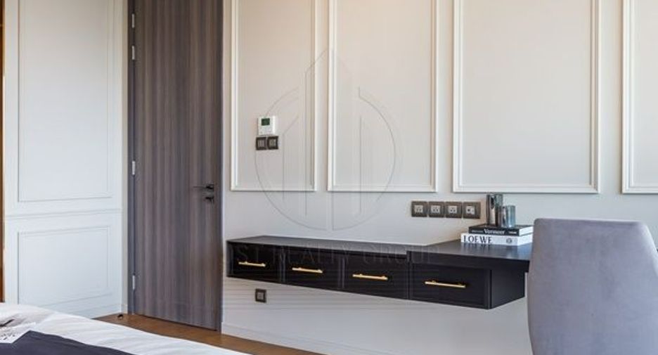 For sale 1 bed condo in Pathum Wan, Bangkok