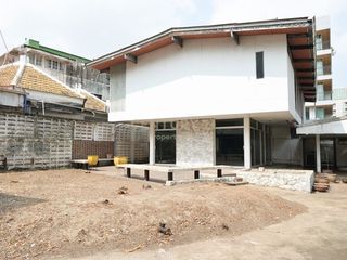 For rent そして for sale 2 ベッドルーム house in Khlong Toei, Bangkok