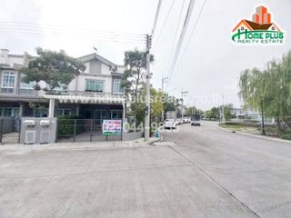 For sale 2 bed townhouse in Krathum Baen, Samut Sakhon