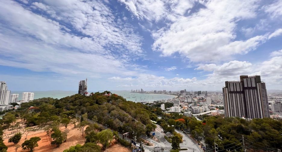 For sale 1 bed condo in Pratumnak, Pattaya