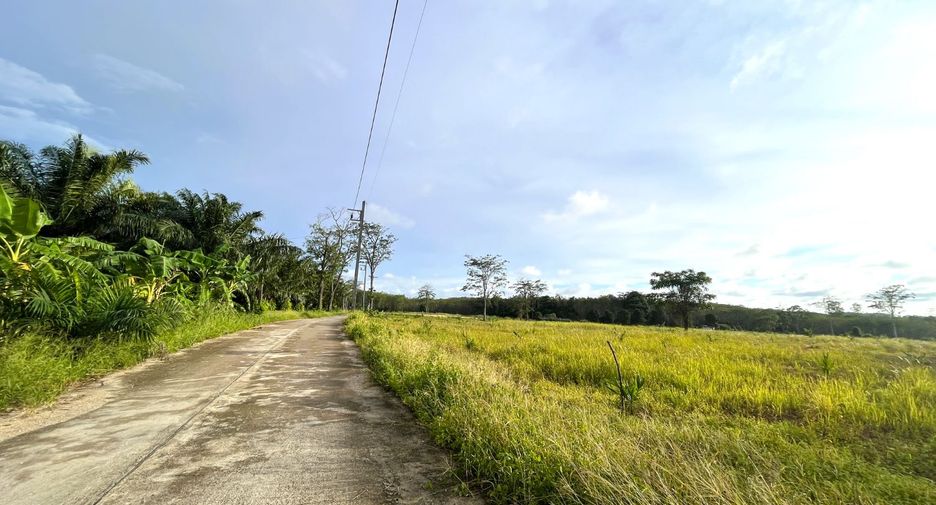 À vendre terrain à Thai Mueang, Phang Nga
