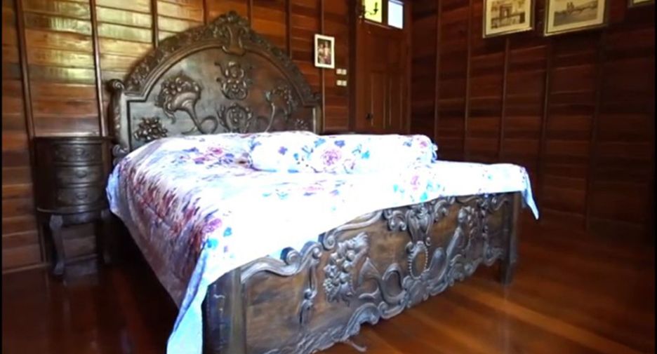 For sale 4 bedrooms house in Na Yai Am, Chanthaburi