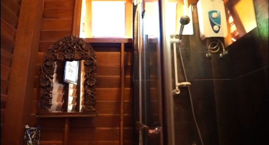 For sale 4 bedrooms house in Na Yai Am, Chanthaburi
