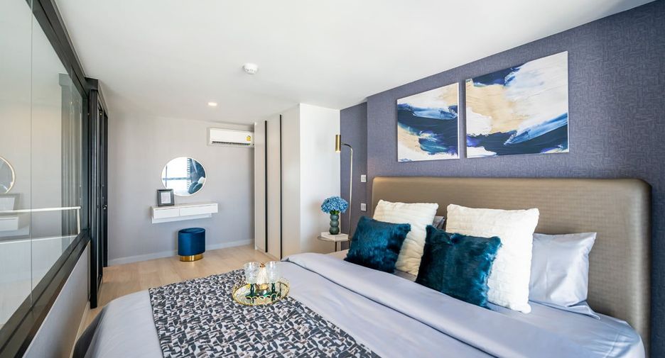 For sale 1 Beds apartment in Sathon, Bangkok